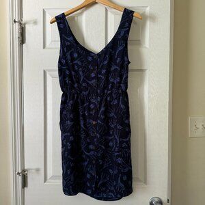 Hot Topic Blue Giraffe Pattern Women's Dress